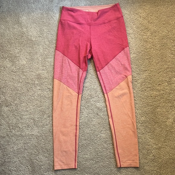 Outdoor Voices Leggings! - Picture 4 of 6